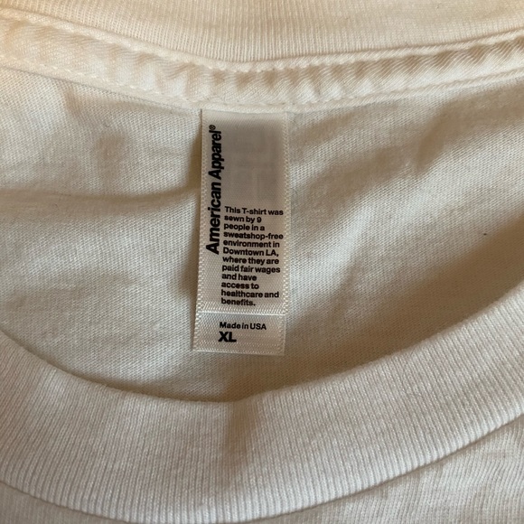 Think Different Shirt - Picture 4 of 6